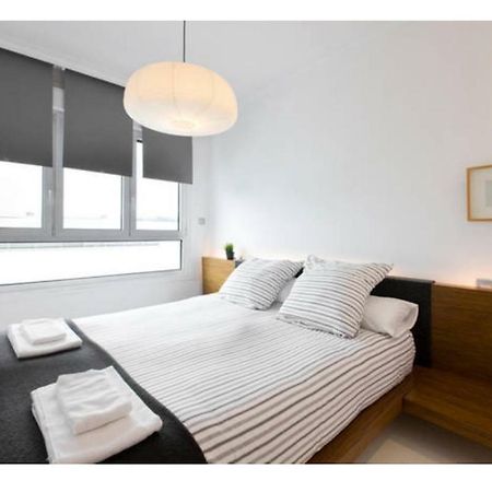 White Cozy Flat In Donostia Apartment San Sebastian Exterior photo
